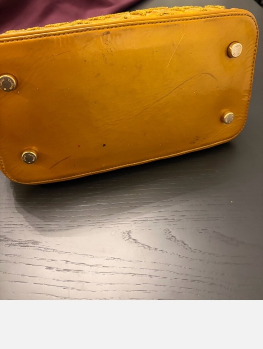Louis VuittonLimited Edition Gold Monogram Fascination Lockit Bag For Trade - Picture 9 of 9